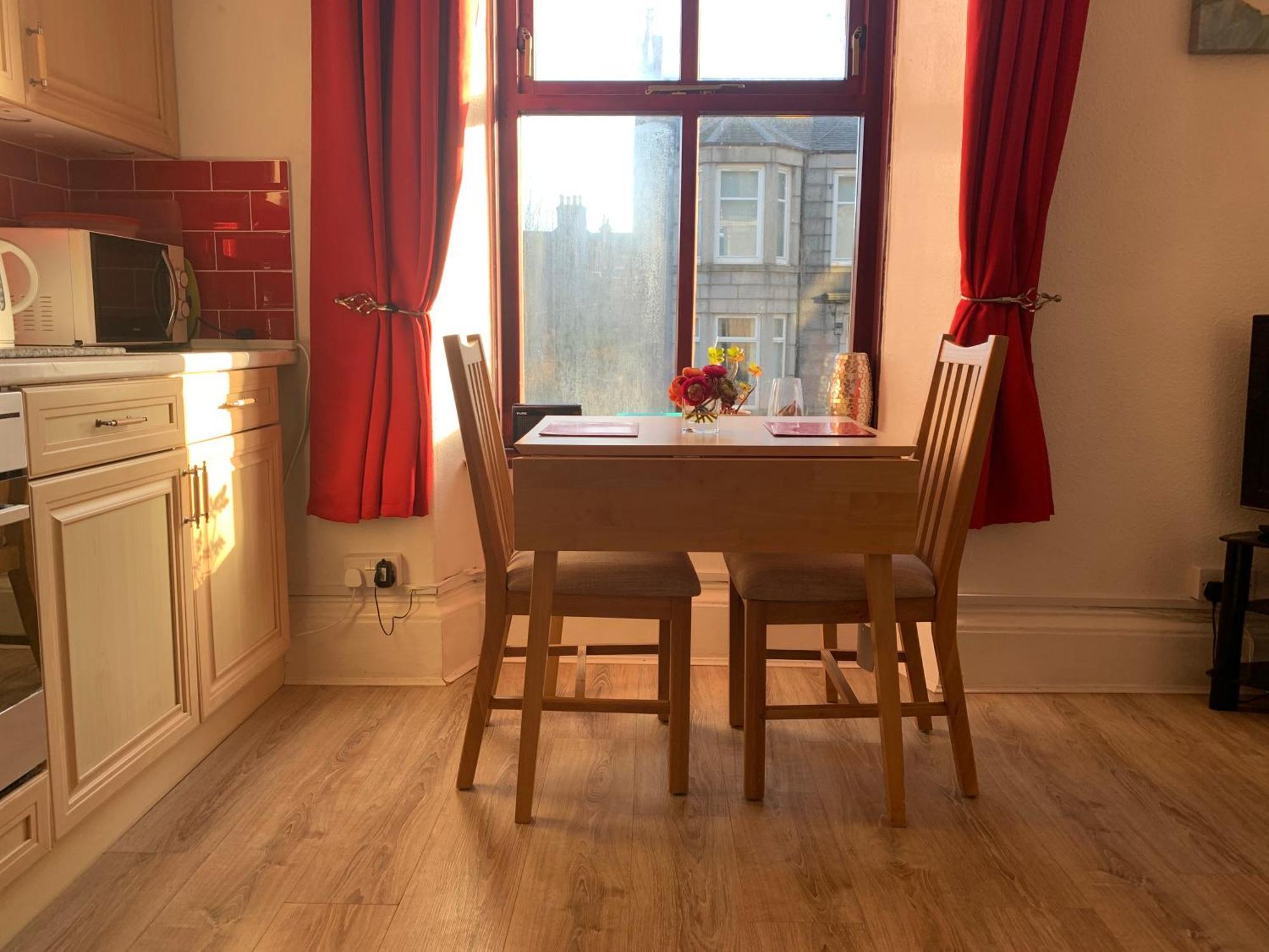 Flat G/R 59 Erskine Street Aberdeen Exterior photo